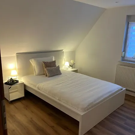Lejlighed Ferienwohnung Eislingen *