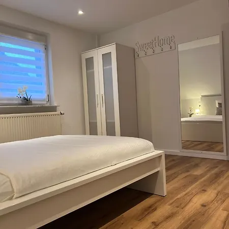 Apartment Ferienwohnung Eislingen *