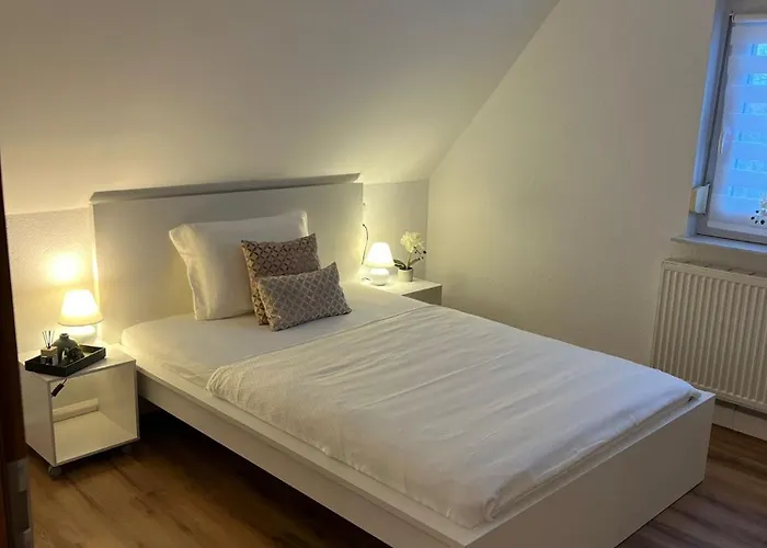 Apartment Ferienwohnung Eislingen *